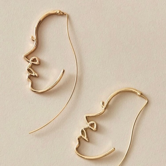 Handmade Face Earrings - Picture 2 of 3